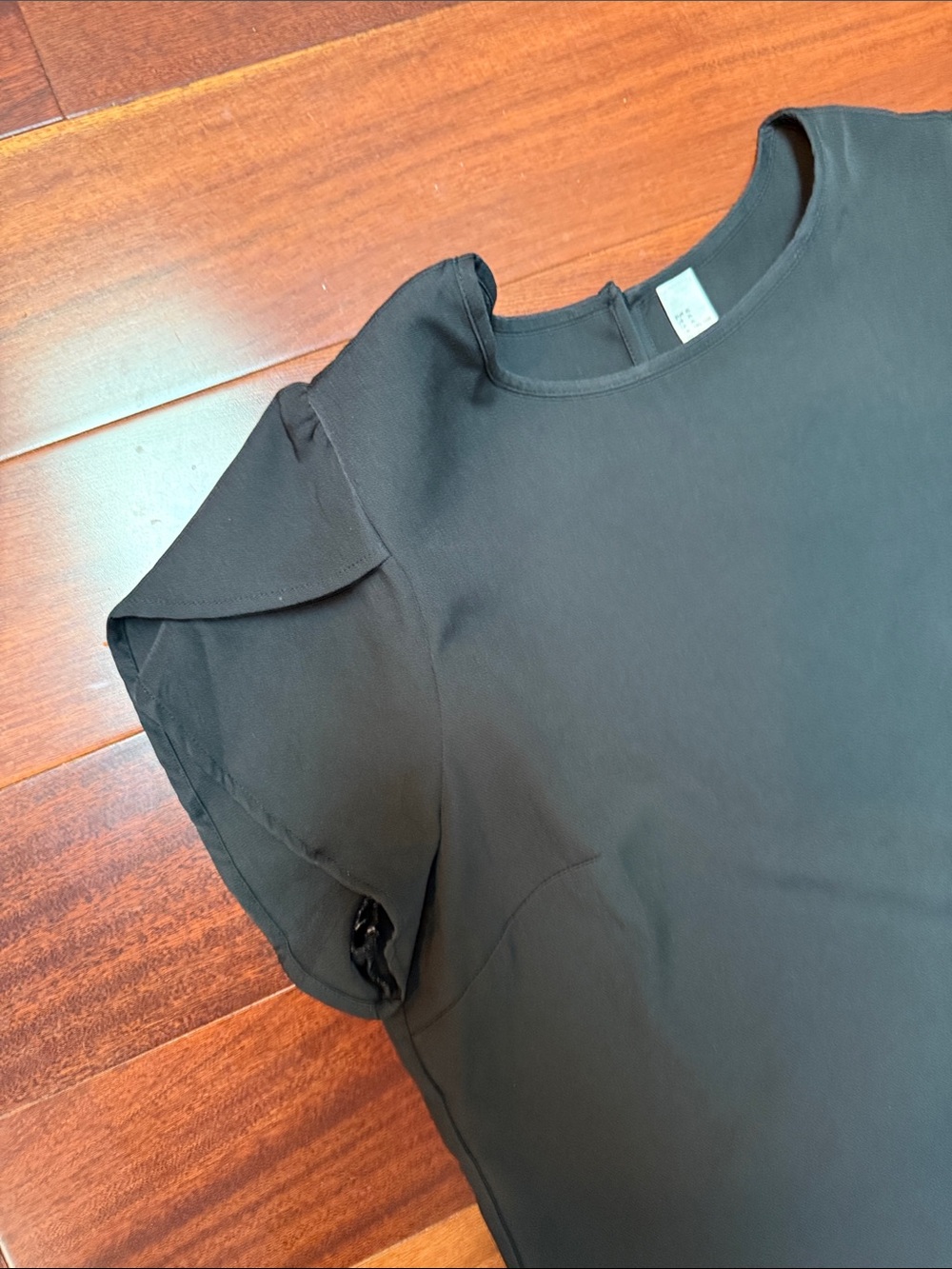 Cute Black Ruffle-Hem Dress AND Striped Tiered Dress XL - Picture 5 of 7